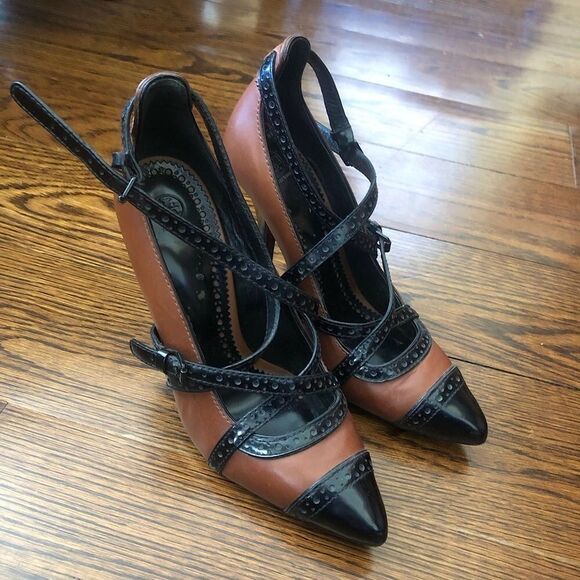 TORY BURCH Women’s Judith Honey Brown and Black Size 9M Stiletto Heels - Picture 3 of 15